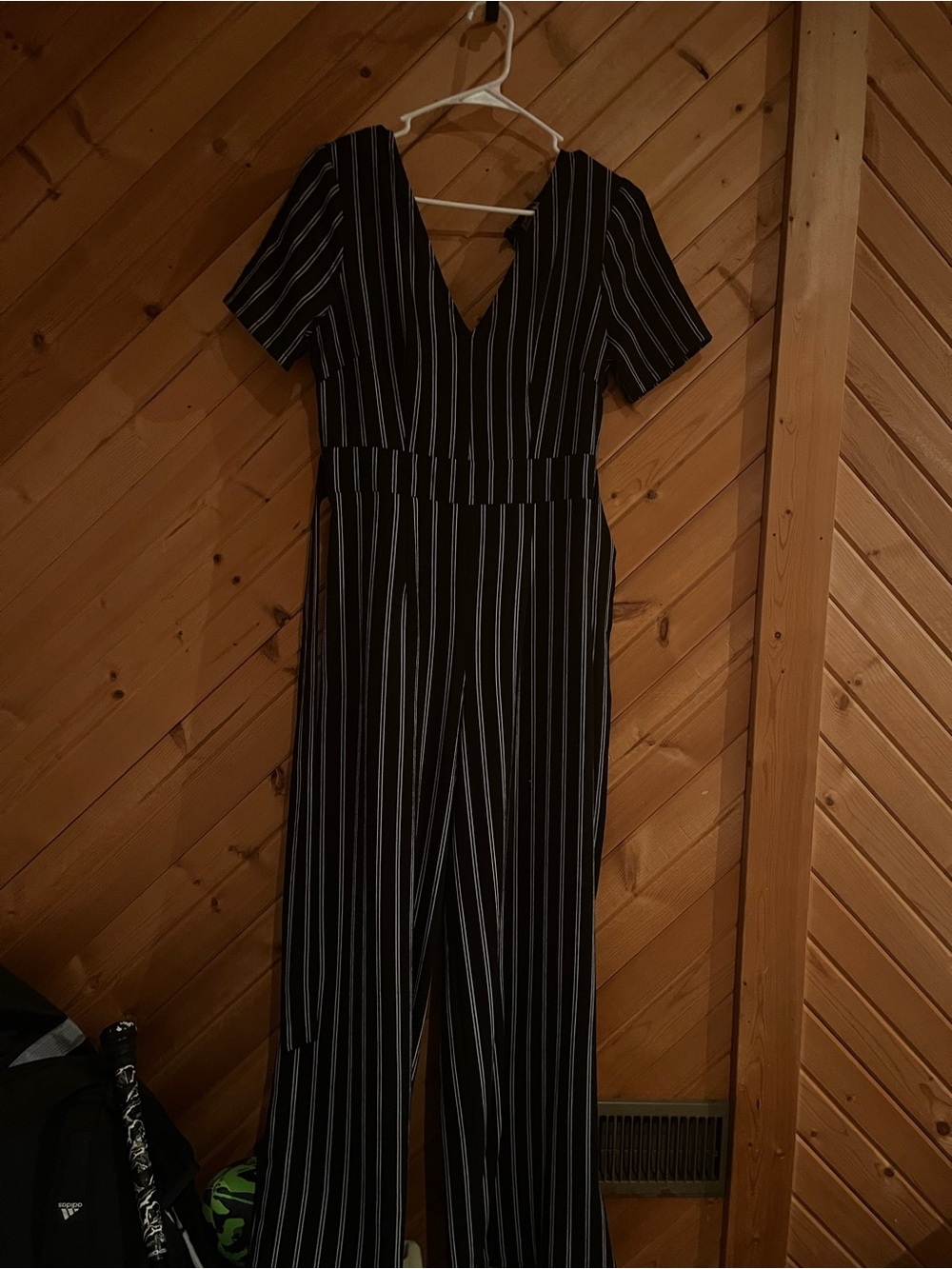 bailey blue Black Pinstripe V‑Neck Short Sleeve Jumpsuit